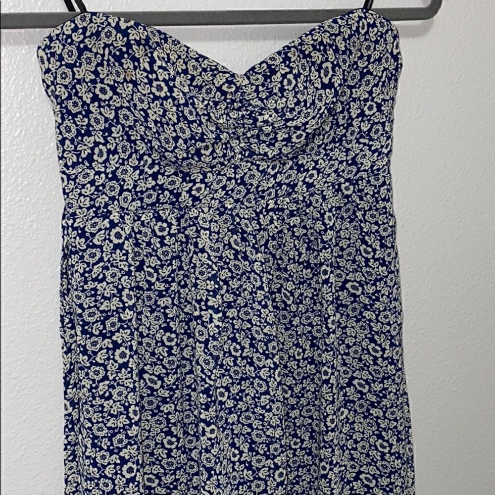 Forever 21 Blue Paisley Strapless Dress
